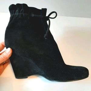 KATE SPADE BLACK SUEDE WEDGE BOOTIES
